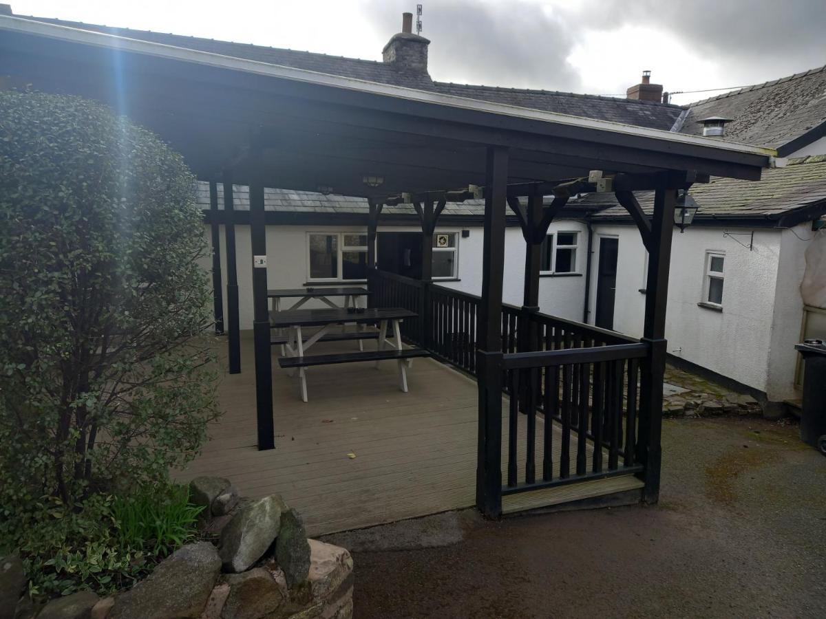 The Crown Inn Wentnor Exterior photo